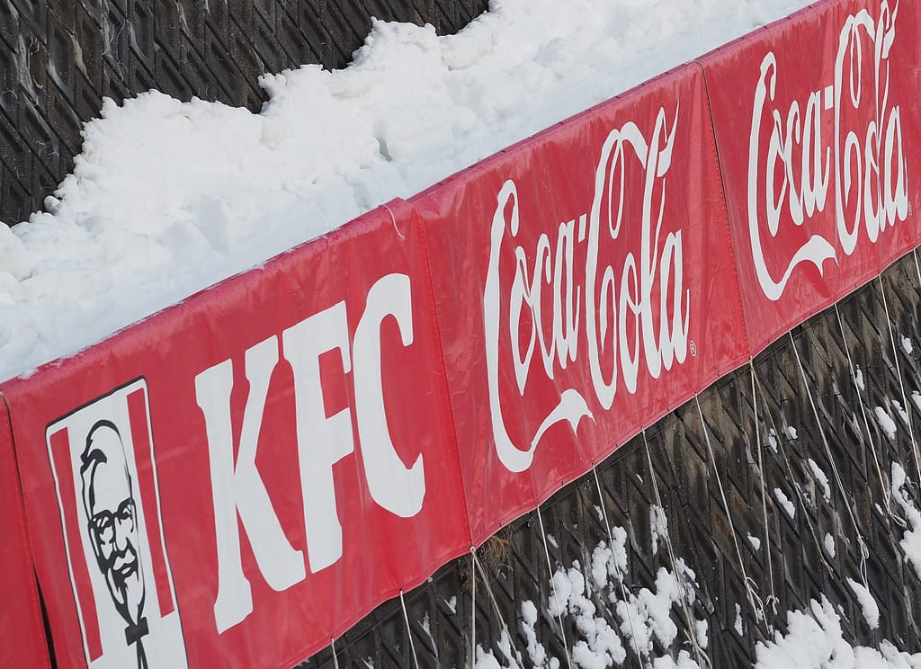 <img data-opt-id=353902643 fetchpriority=